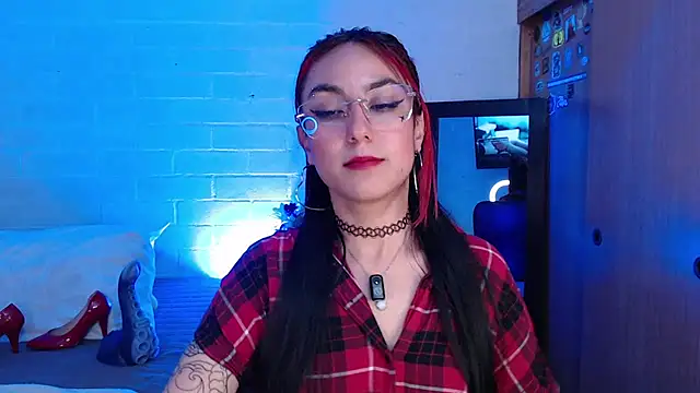 amy66 (F young) - Ride toy