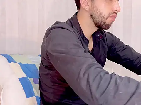 thomass1018 webcam