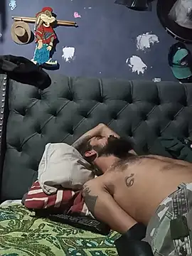 hairy_mannn webcam