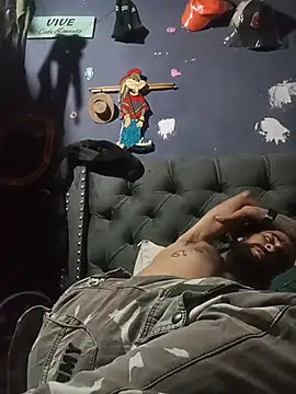 hairy_mannn webcam