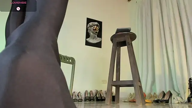 ArchieCollins live cam on StripChat