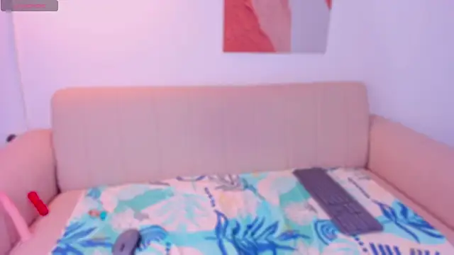 nyx_velvet webcam