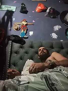 hairy_mannn live cam on StripChat