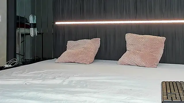 erikamoltton (F teen) - squirt