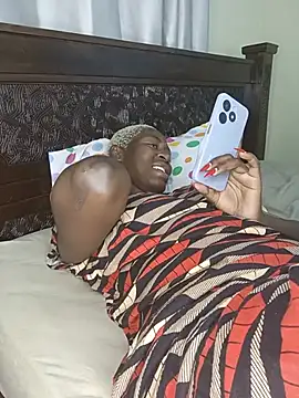 SquirtQueen16 webcam