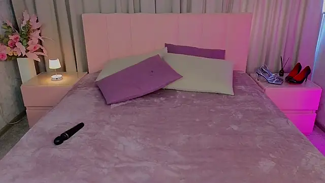 Ariana_Petite webcam
