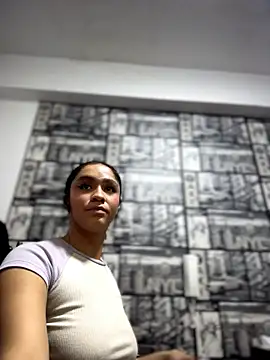Isabella-Teen webcam