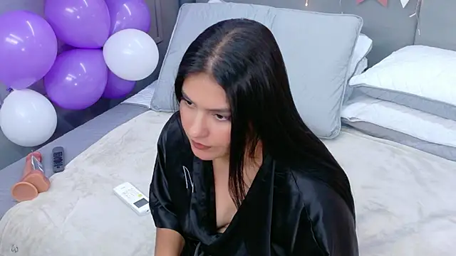 AlmaRose_ webcam