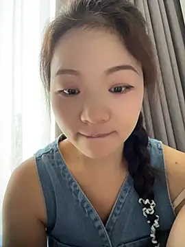 xiaoxiaocheng678 live cam on StripChat