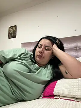 Abril_Luv webcam