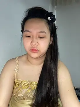 Almira6868 webcam