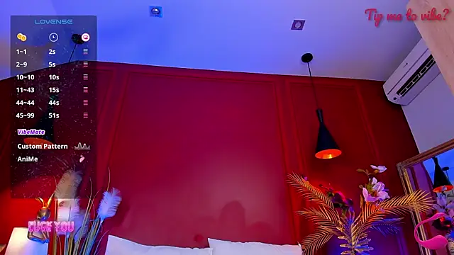Mayzzie live cam on StripChat
