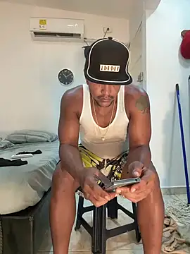 bigdick211292 webcam