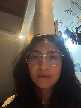 Velvet_Mysstic webcam