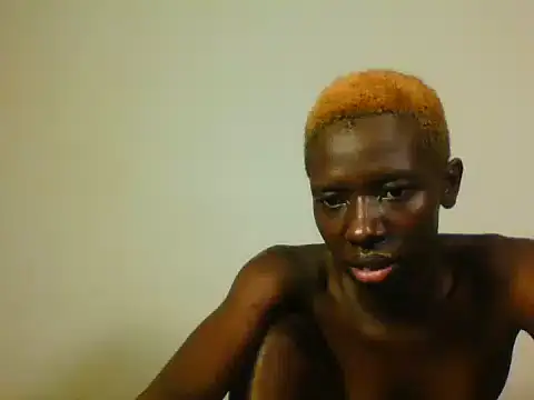 Goldy_petite webcam