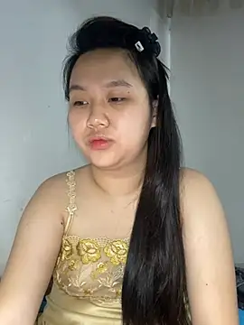 Almira6868 webcam