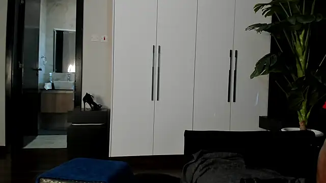 naughty_bigass