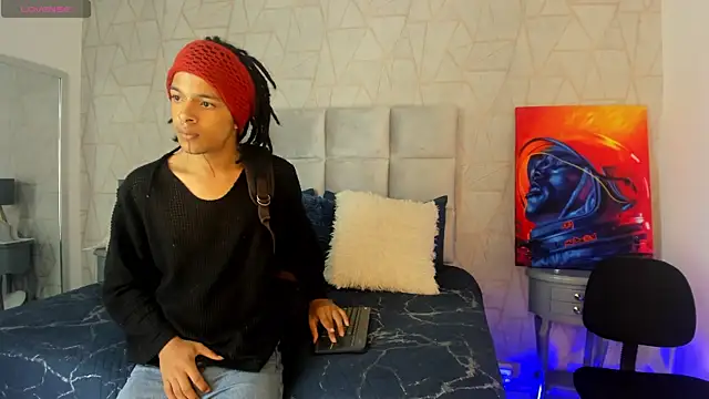 Lucas_jones webcam