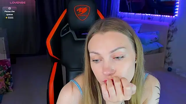 BiMolly webcam