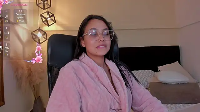 Lucia_Brown_ webcam