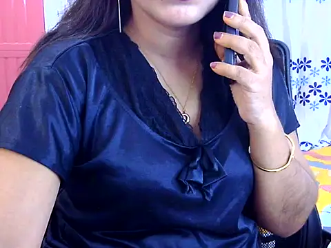 Noor_Zarin27 webcam