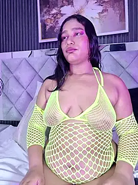 Sara_Chanel_