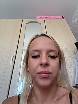 LikaCat webcam