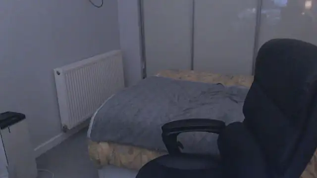 GothSuccubusBabe webcam