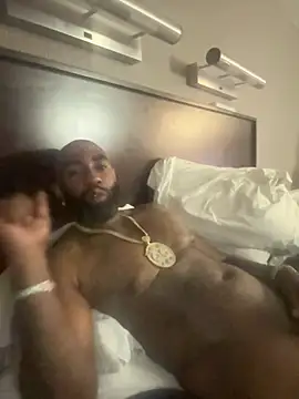 QHefner52 webcam