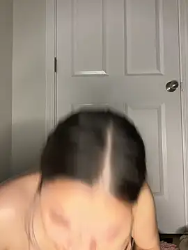 treasurebabii webcam