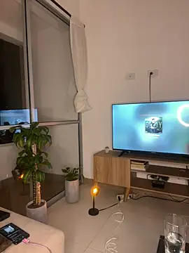 AresNoir webcam