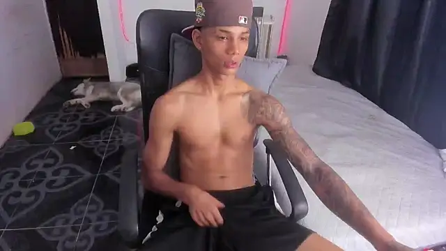 leo_bigconk1246 webcam