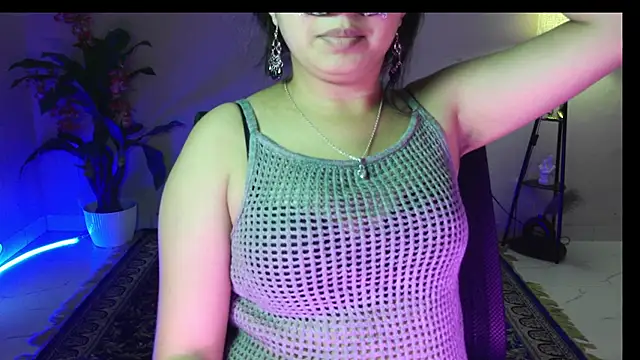 NoNude_Love webcam