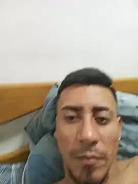 blepin32 live cam on StripChat