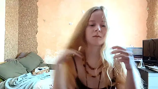 KateVibe_01 webcam