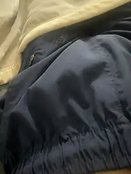 DeepGuy20 live cam on StripChat