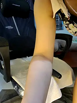 Bee__squirtsweet webcam