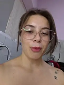 Emmasweet_Val webcam
