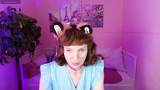 Kate_Avis webcam
