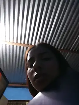 Ari_Higgins webcam