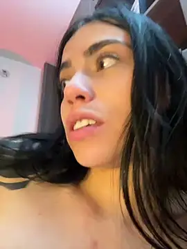 i_am_nina_ webcam