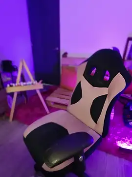 Nyxie8 webcam