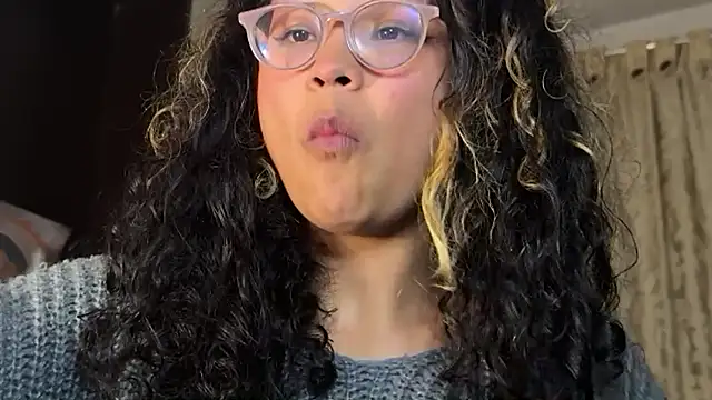 You_Ana31 webcam