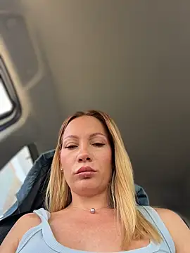 LavenderHot webcam