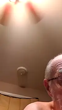 Joeyw57 webcam