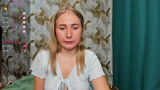 cassandra_shy8 webcam