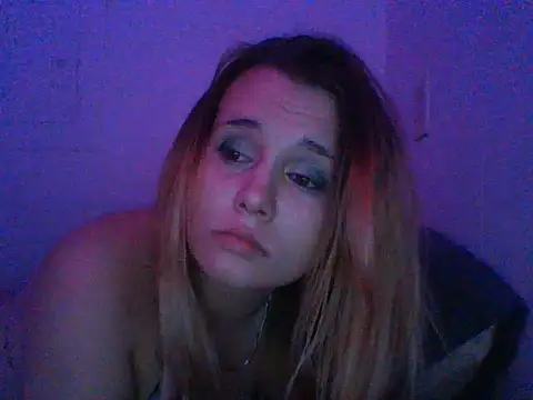JANELLEE813 webcam