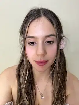 DulceSofiah live cam on StripChat