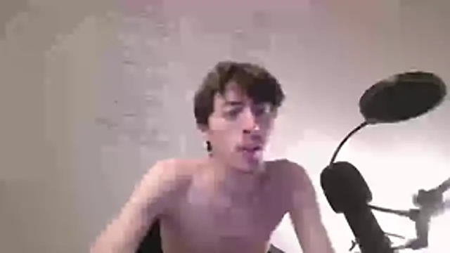 VelvetRagottiOG webcam