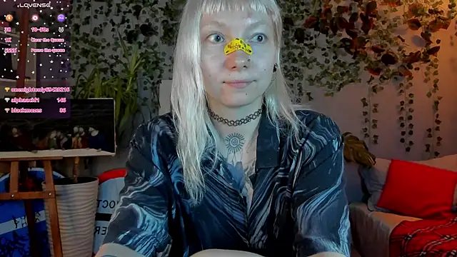tattoo_art_baby webcam